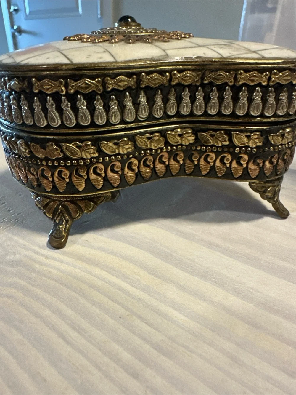 Vintage Brass and Marble Inlay Jewelry Trinket Box - Picture 3 of 6